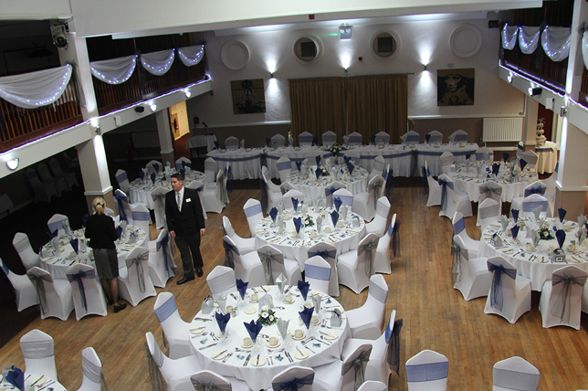 Navy & Silver wedding - Royal Maritime Club