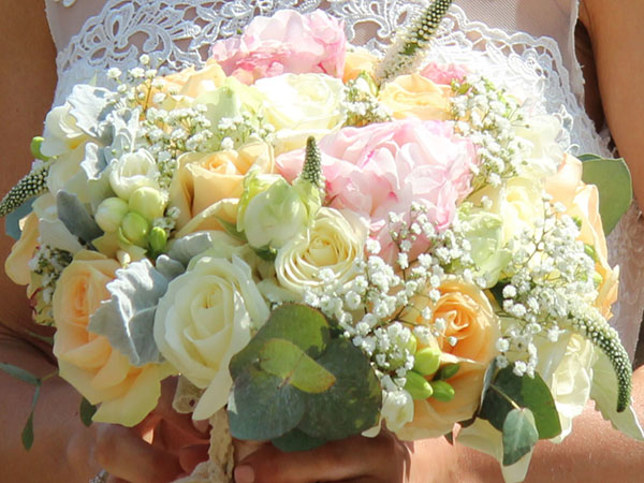 Bridal bouquet - portfolio.jpg