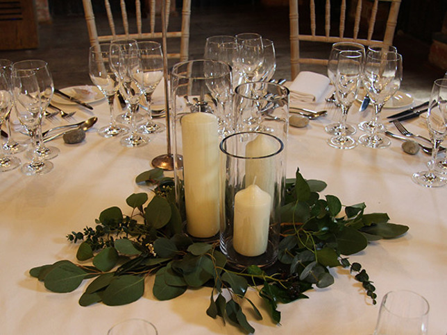 Portfolio page - Lainston table centrepiece.jpg