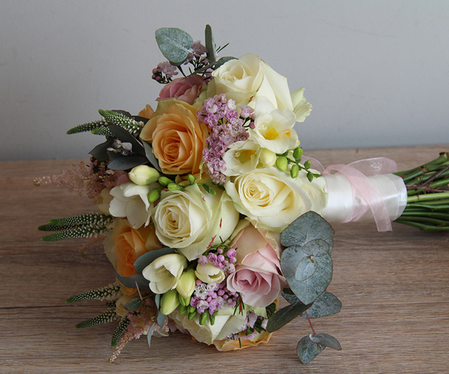 Pastels bouquet - hand tied.jpg