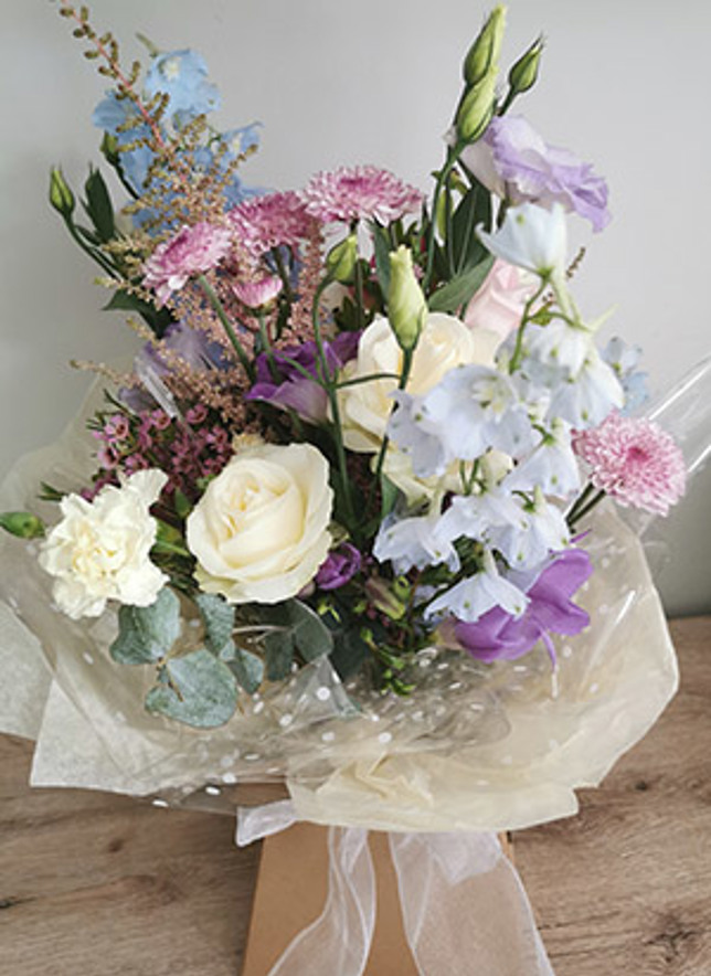 Gift bouquet - with blues.jpg