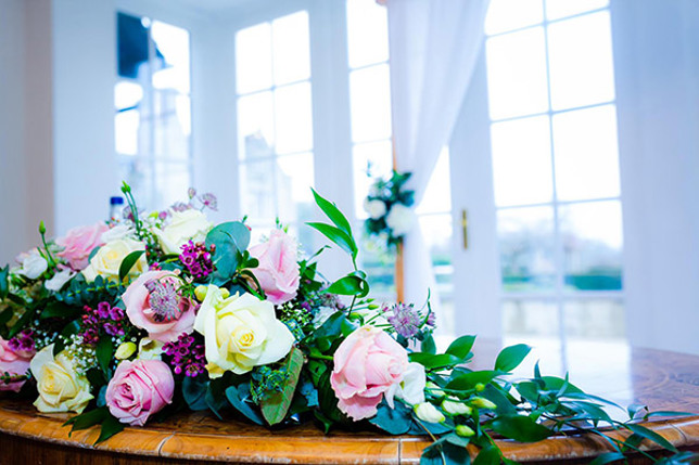 AJ- Froyle park - top table flowers.jpg