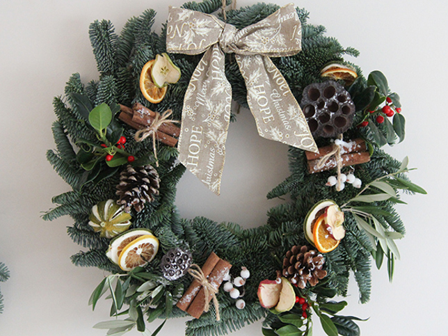 Rusitc wreath 40cms.jpg