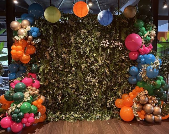 Greenery wall balloons.jpg