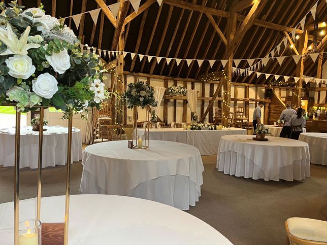 Breakfast room clock barn2.jpg